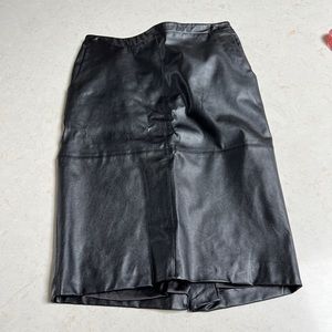 New York & Company leatherlike skirt size 2